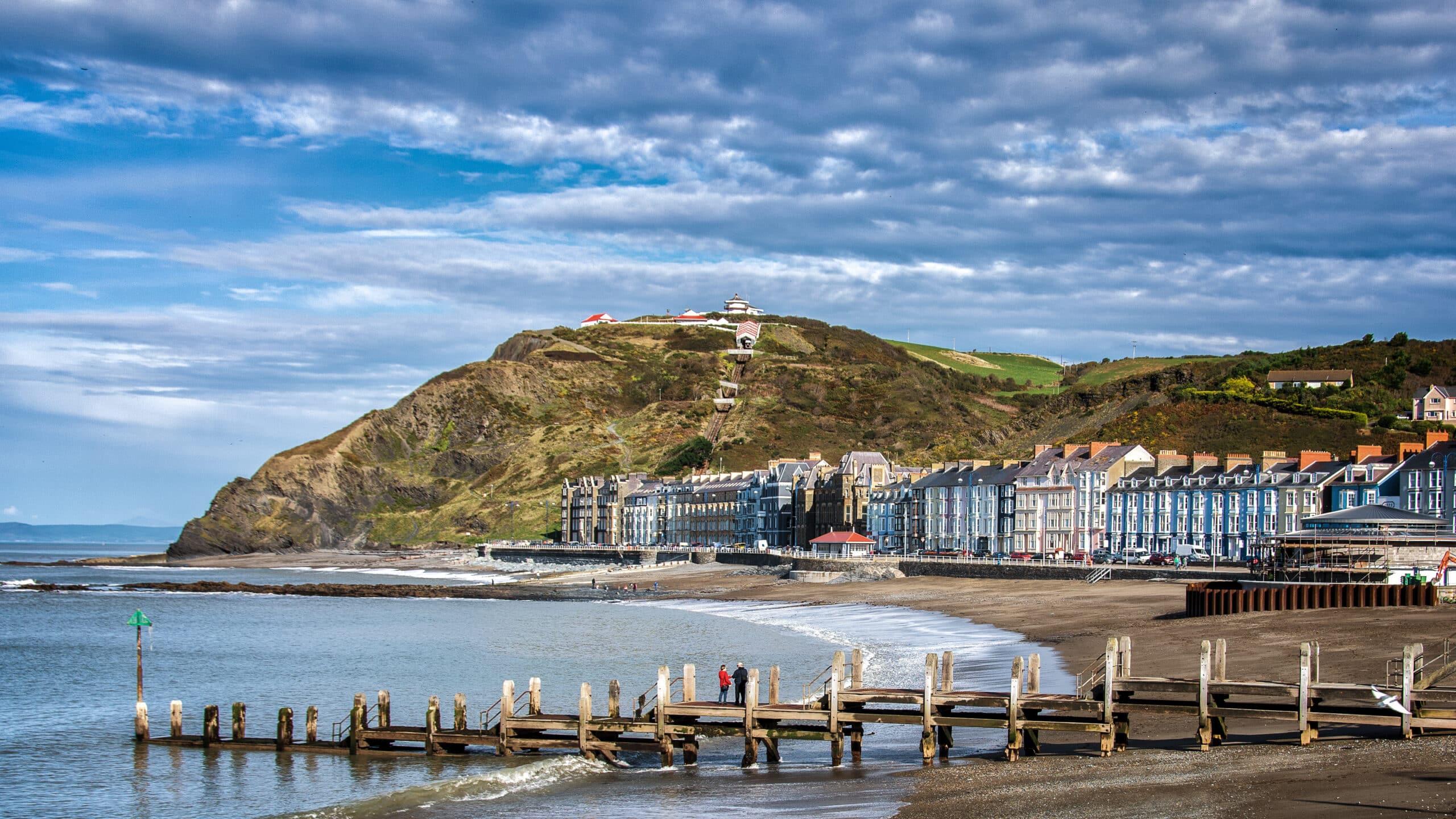 T1 Carmarthen – Aberystwyth via Lampeter