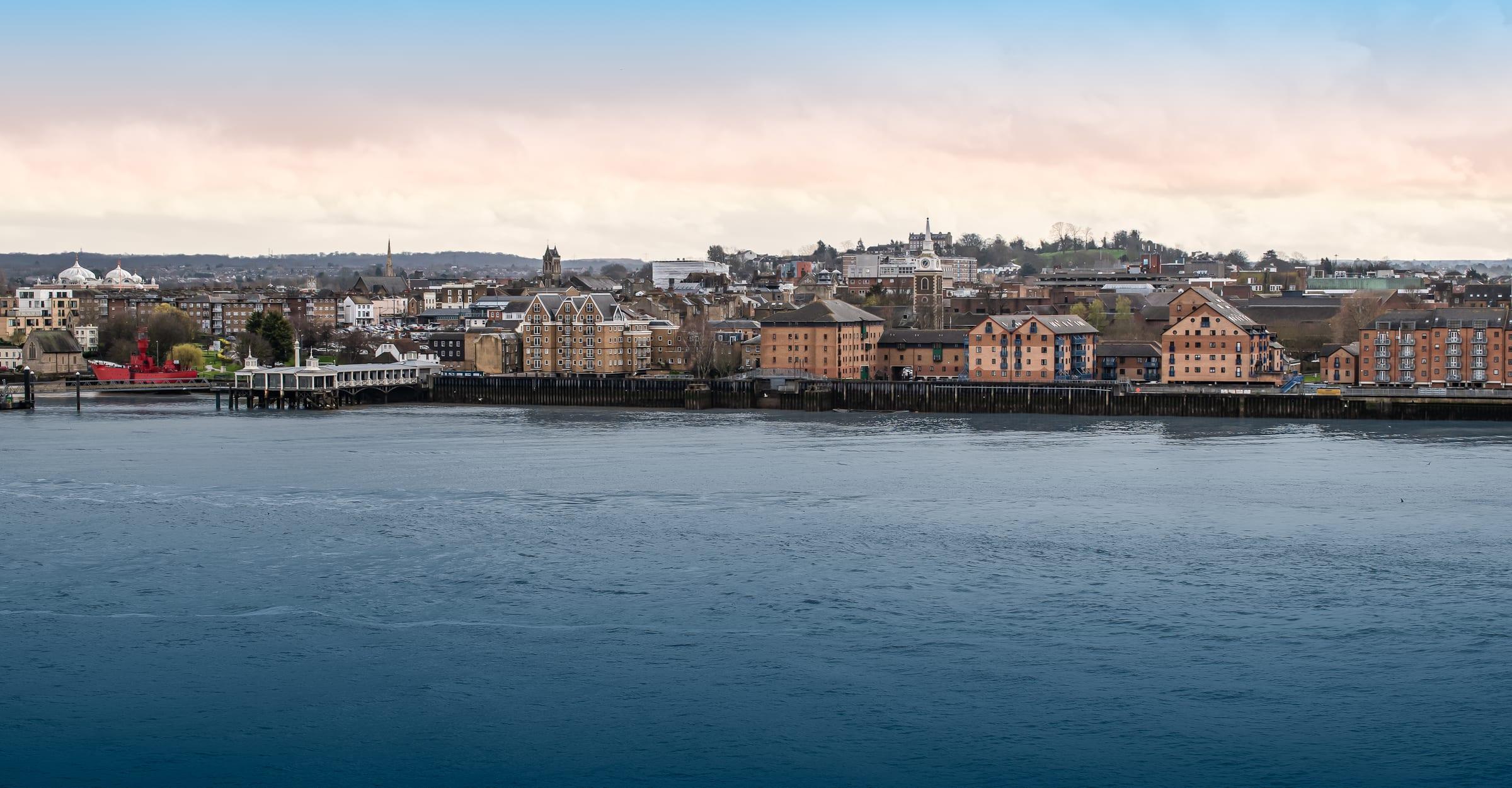 Gravesend Town Pier, Gravesend