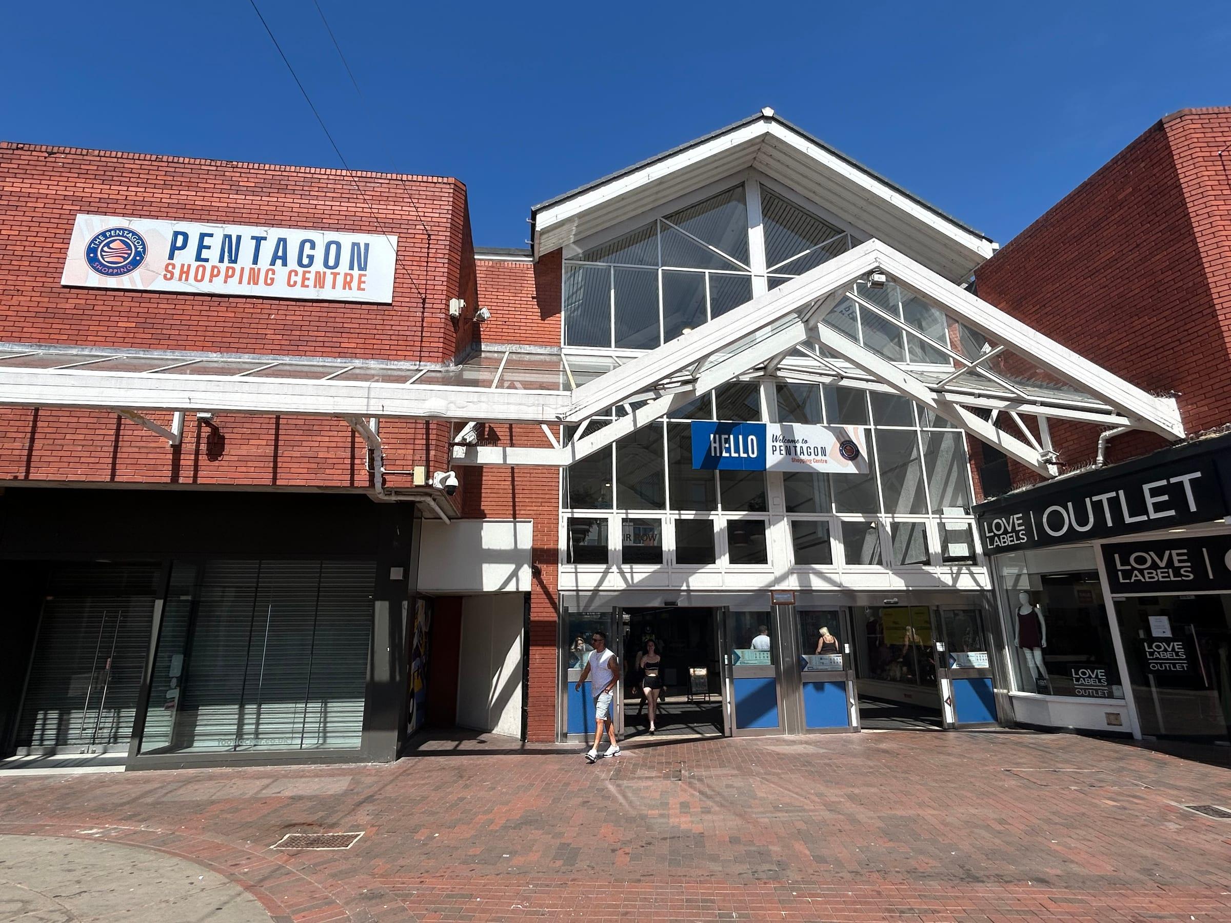 Pentagon Shopping Centre, Chatham