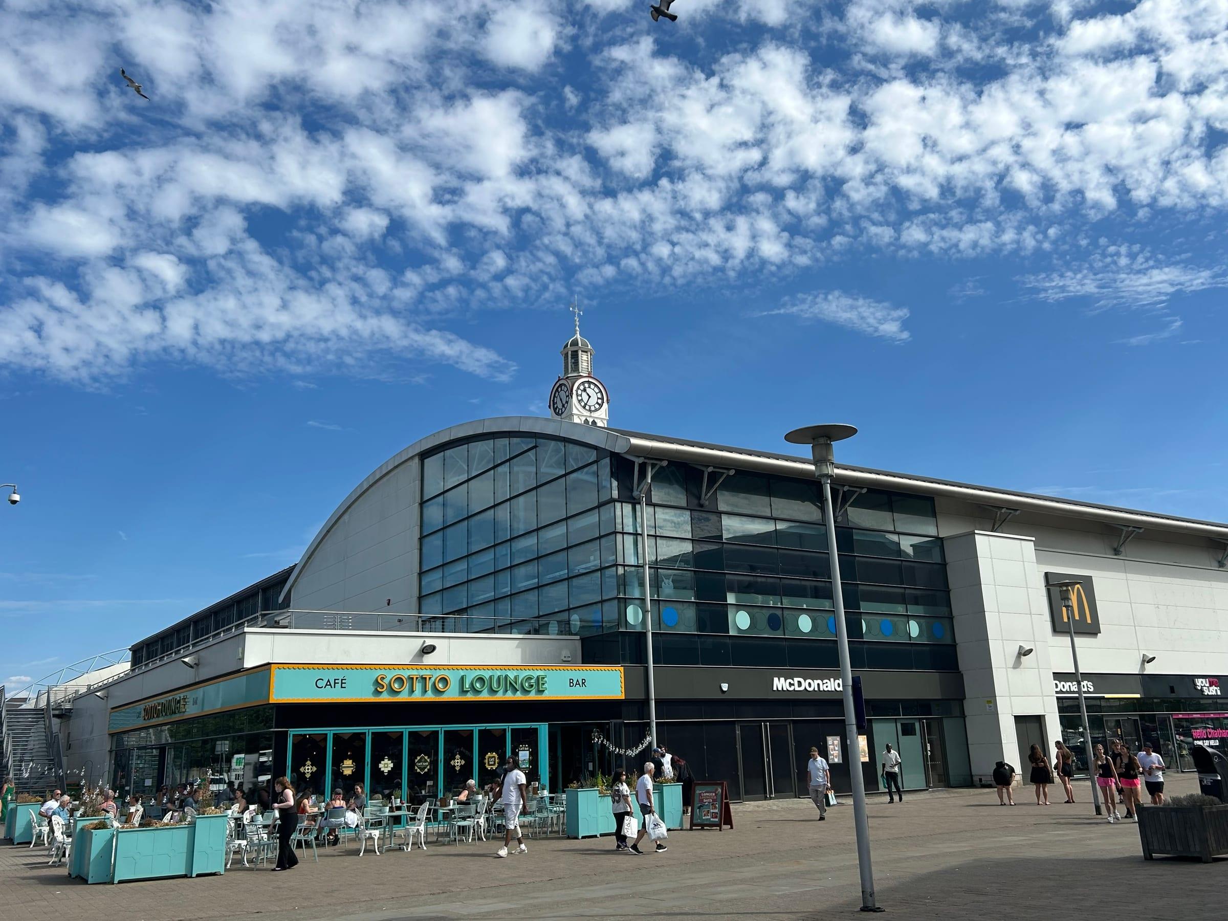 Dockside Outlet Centre, Chatham