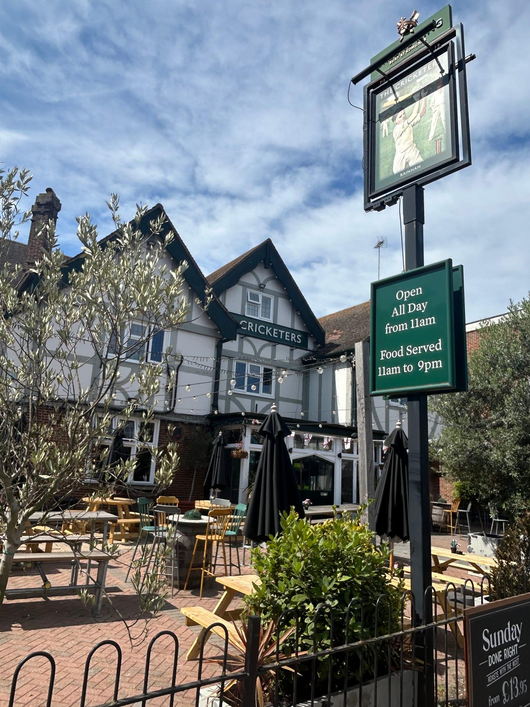 The Cricketers, Rainham